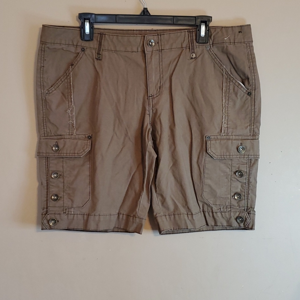 Arizona Jean Co, brown cargo shorts size 13